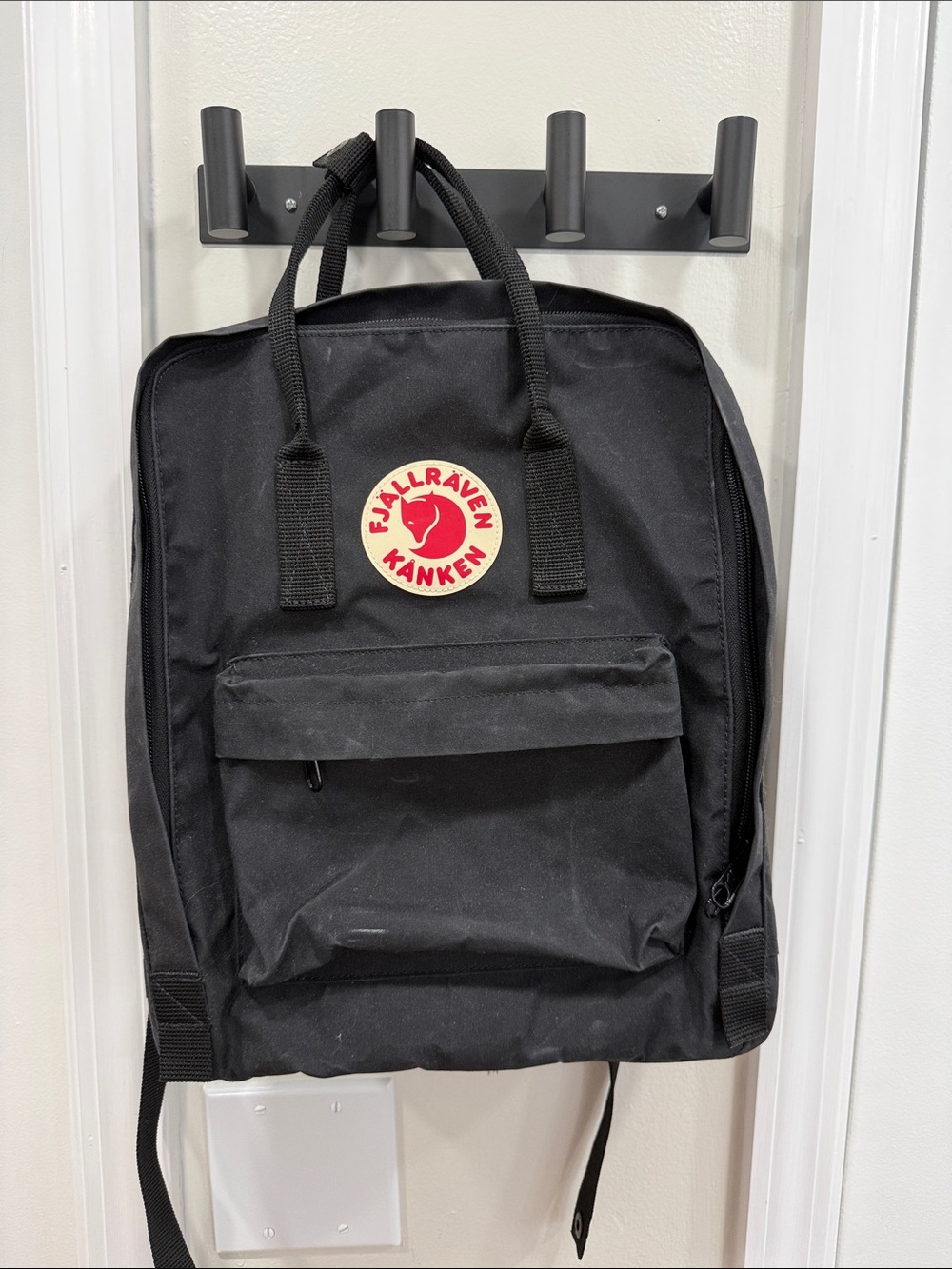 Fjallraven Kanken Backpack in Black